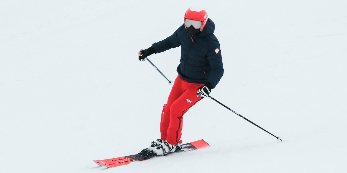 Prezydent RP Andrzej Duda wybral sie na narty na stok Cienkow w Wisle