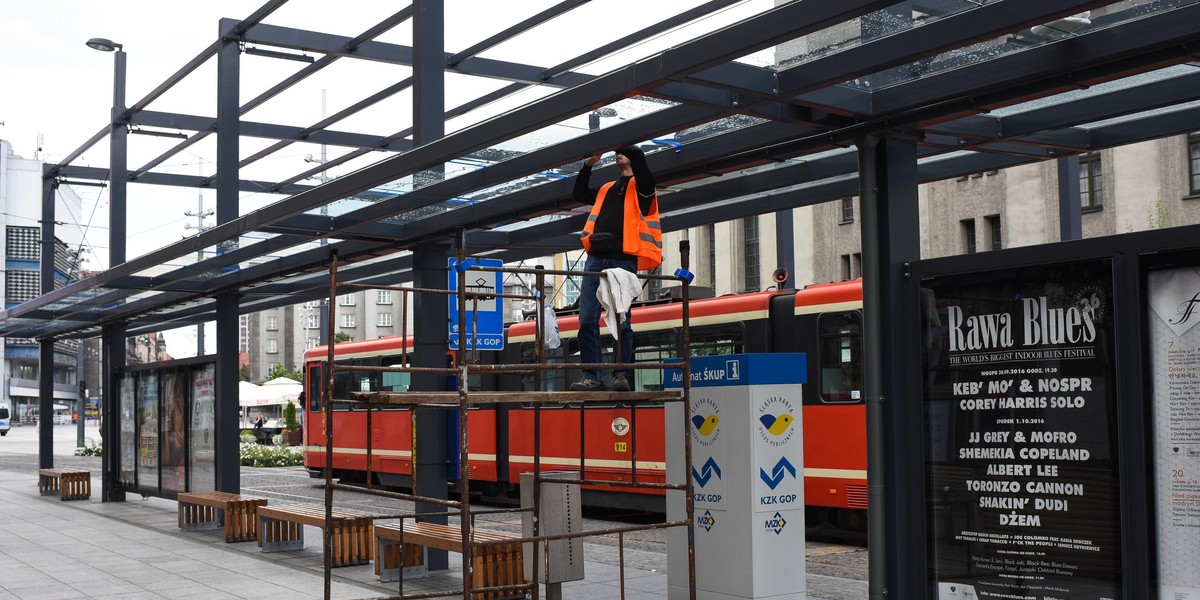 Dobudowa daszków pochłonie 430 tys. zł