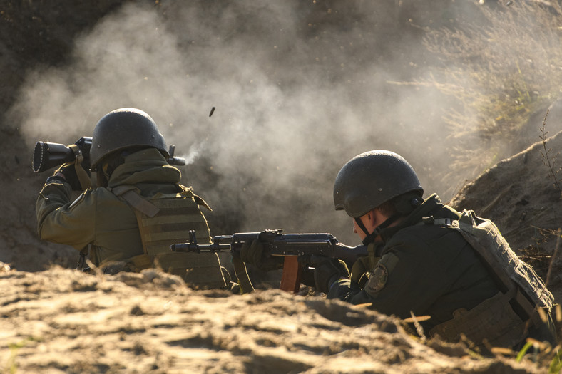 Ćwiczenia żołnierzy w północnej Ukrainie, 3 listopada 2023 r.