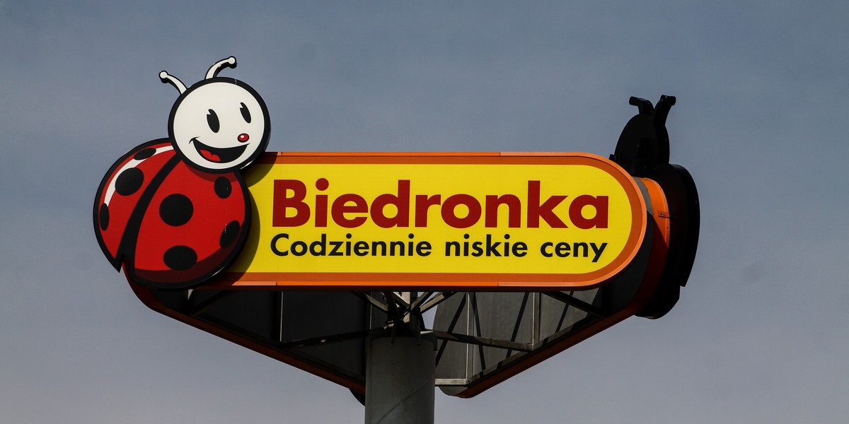 Biedronka korzysta z programu 500 plus. Sprzedaż rośnie