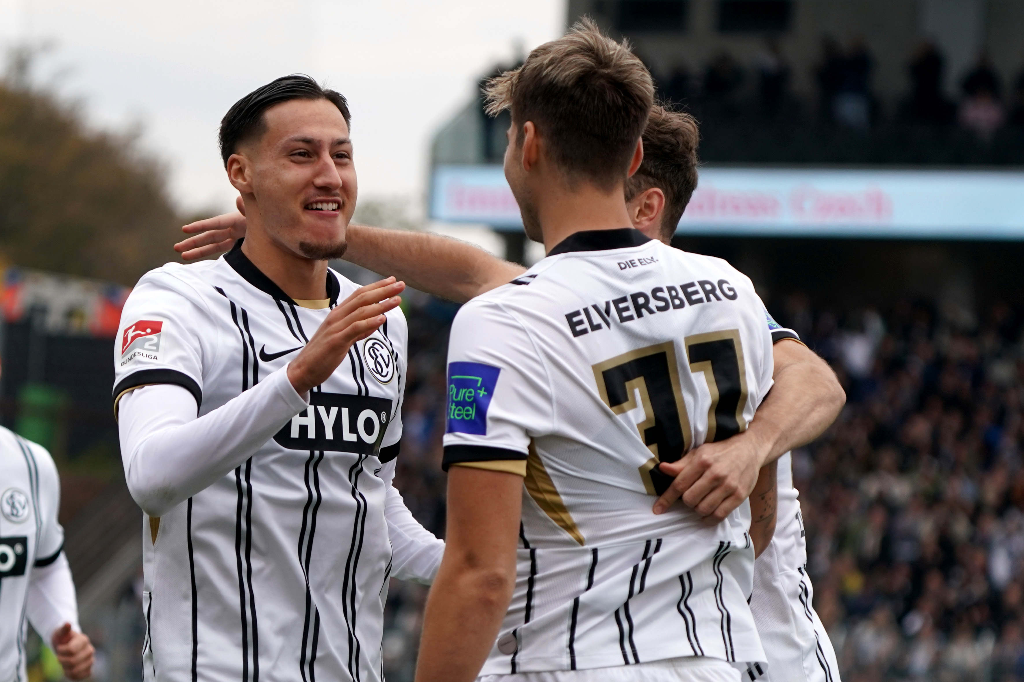 Ebnoutalib lehnt Frankfurt ab – Top-Torjäger bleibt bei Elversberg