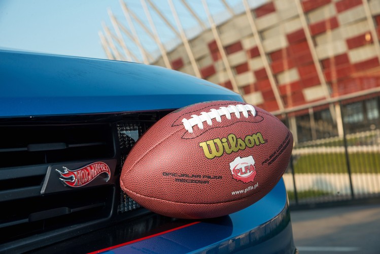 SuperFinał Polskiej Ligi Futbolu Amerykańskiego z Camaro Hot Wheels