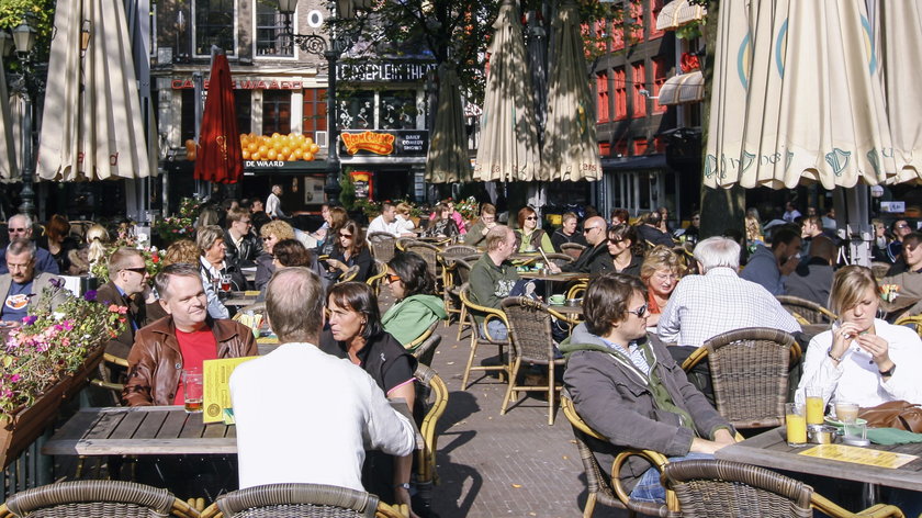 Luzowanie obostrzeń. Kiedy otwarcie ogródków gastronomicznych i restauracji