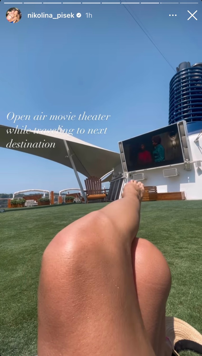 Nikolina Pišek uživa na brodu