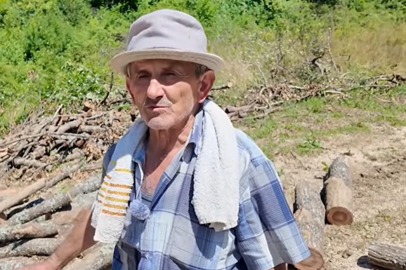 "VIŠE SAM PLAKAO ZA TITOM NEGO ZA SVOJIM RODITELJIMA" Penzioner iz Brnjaka na Kosovu o odnosima sa komšijama iz Raškog okruga: "Mi njima Bajram, oni nama Božić "