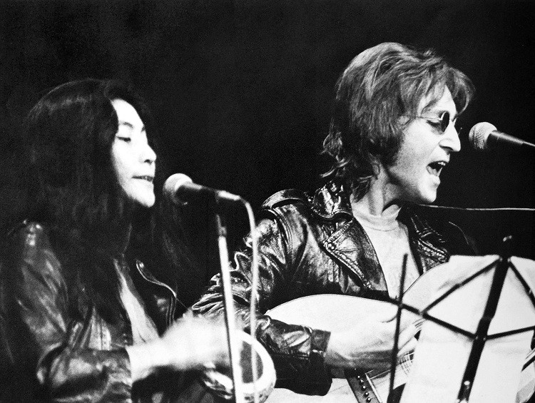 John Lennon i Yoko Ono, 1971 r.