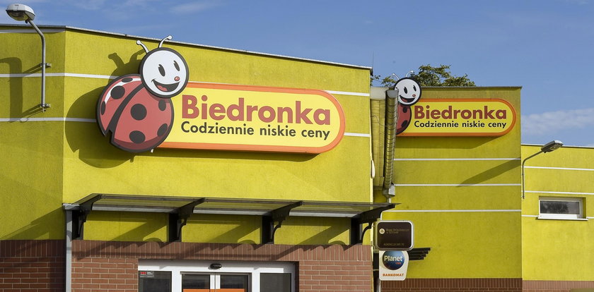 Biedronka: niesprawiedliwość z damskim bokserkami w tle!