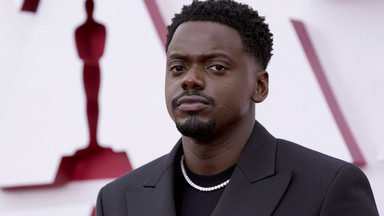 Oczy pełne wściekłości. Daniel Kaluuya z Oscarem!