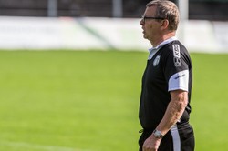 Sandecja rozstała się z trenerem Piotrem Mandryszem