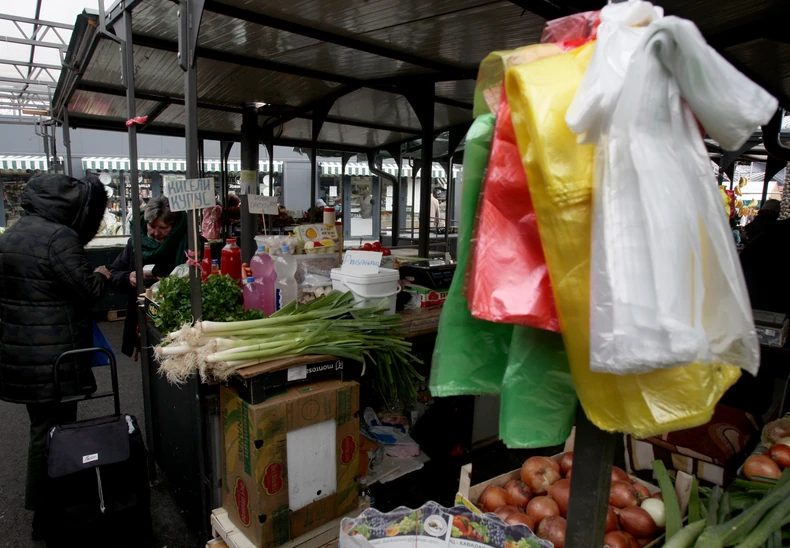 Plastične kese na Zelenom vencu