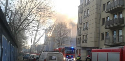 Groźny pożar w bloku! Ewakuacja mieszkańców