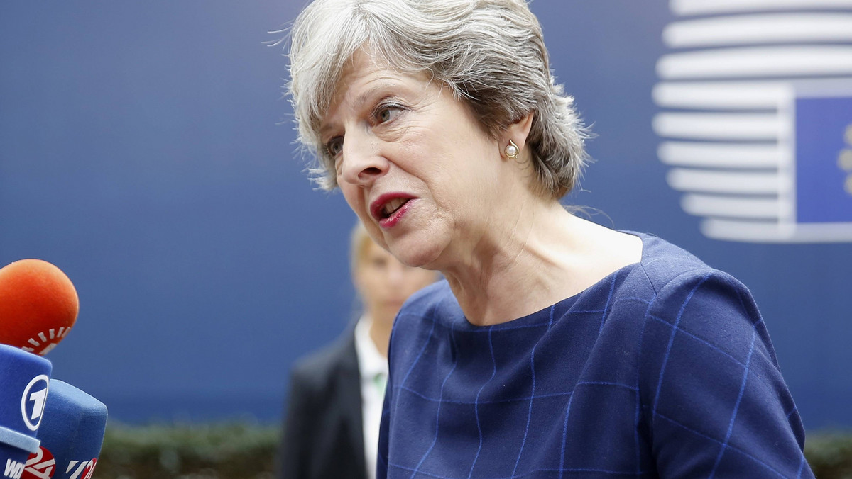 Premier Wielkiej Brytanii Theresa May zaapelowała wieczorem do przywódców UE o pomoc w przezwyciężeniu impasu w sprawie Brexitu i tym samym ułatwienia jej uporania się z jej przeciwnikami w kraju.