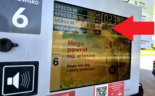 Tankowanie paliwa na stacji. Ile kosztuje benzyna 95? (Zdjęcie poglądowe)