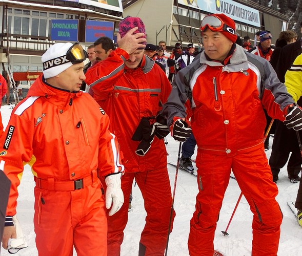 Łukaszenka, Putin i Miedwiediew na nartach