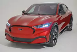 Ford Mustang Mach-E - czy elektryczny SUV powinien być Mustangiem?