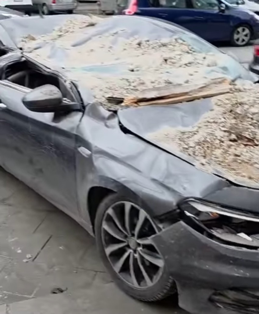 Oštećeni automobili u Džordža Vašingtona