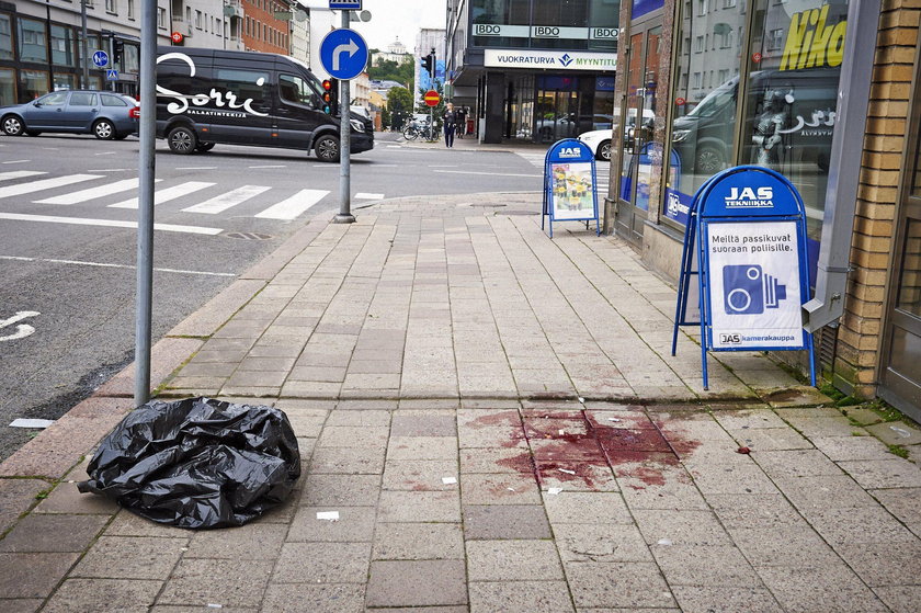 Multiple stabbings in downtown Turku