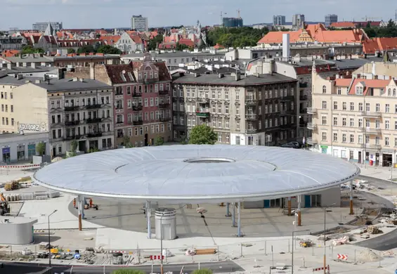 W Poznaniu gorąco jak na pustyni. Łazarski rynek to kolejny przykład betonozy