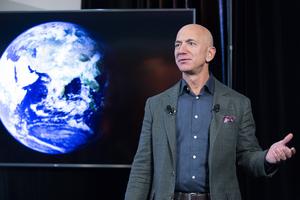 Kryzys klimatyczny - właściciel Amazona szef Bezos daje miliardy na walkę