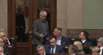 Oni bez problemu chodzili o Sejmie. Dziewulski ocenia, czemu strażnik mógł "wyluzować"