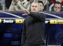 Benitez i Mourinho kandydatami na trenera Chelsea