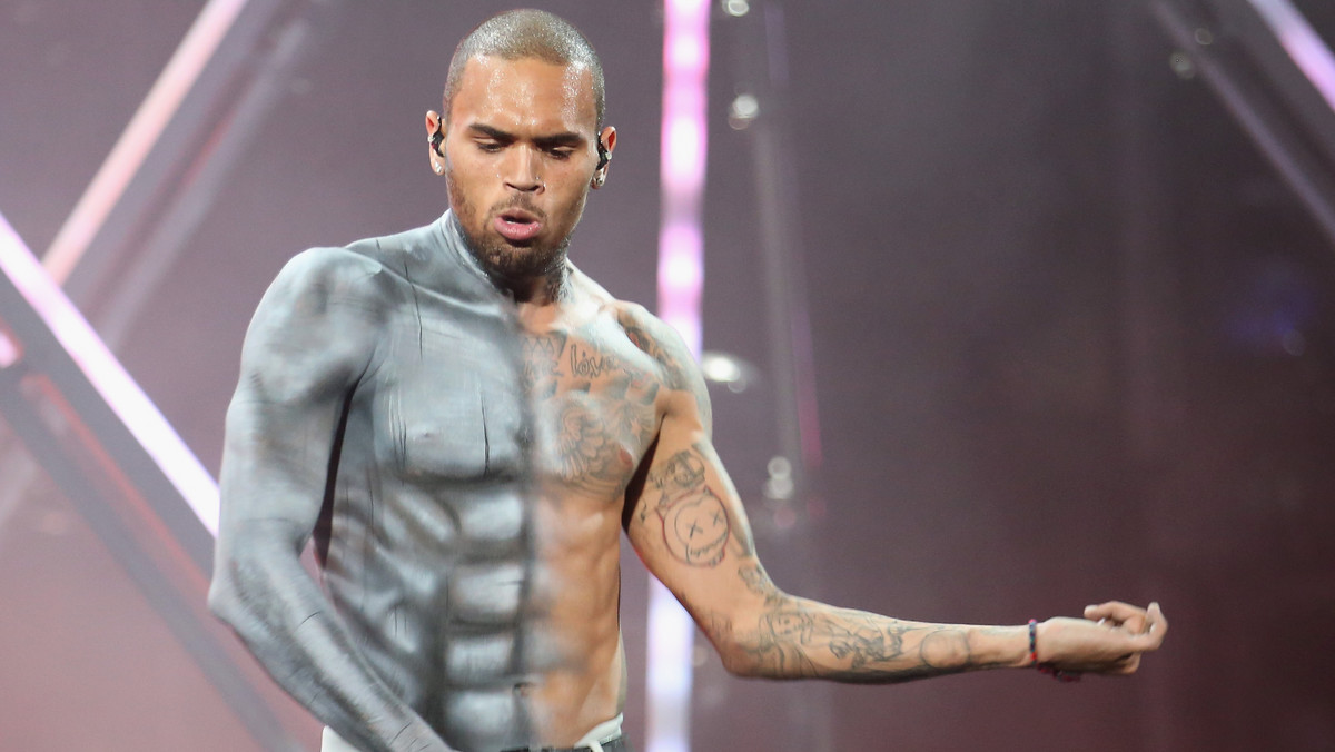 Chris Brown zaprezentował w sieci swój najnowszy utwór zatytułowany "Nobody's Perfect".