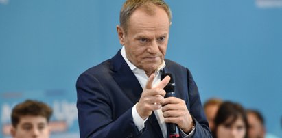 Donald Tusk o disco polo w operze i urodzinach zaufanego człowieka Przemysława Czarnka. "To brzmi jak kabaret"