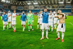 Piłkarz Lecha zakażony koronawirusem. Co z meczem z Jagiellonią?