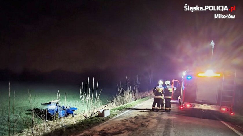 Makabryczny wypadek. Auto rozpadło się na części.