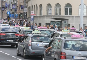 protest taksista prava