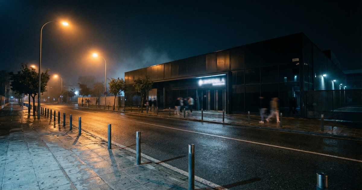 Ped-an-17-a-os-por-apu-alar-a-un-turista-en-Sevilla-le-dan-solo-4-5-a-os