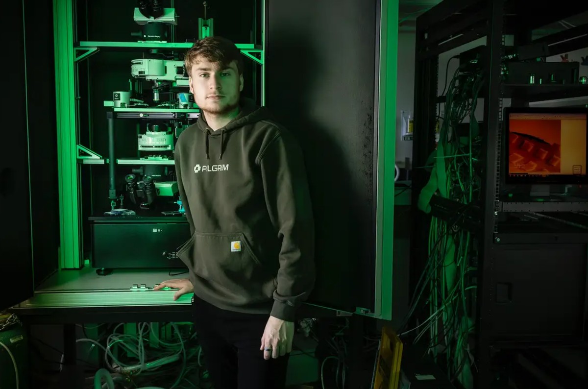 Rozciął sobie nogi, by zaprezentować swoją technologię. Zebrał na nią 4,3 mln dol.