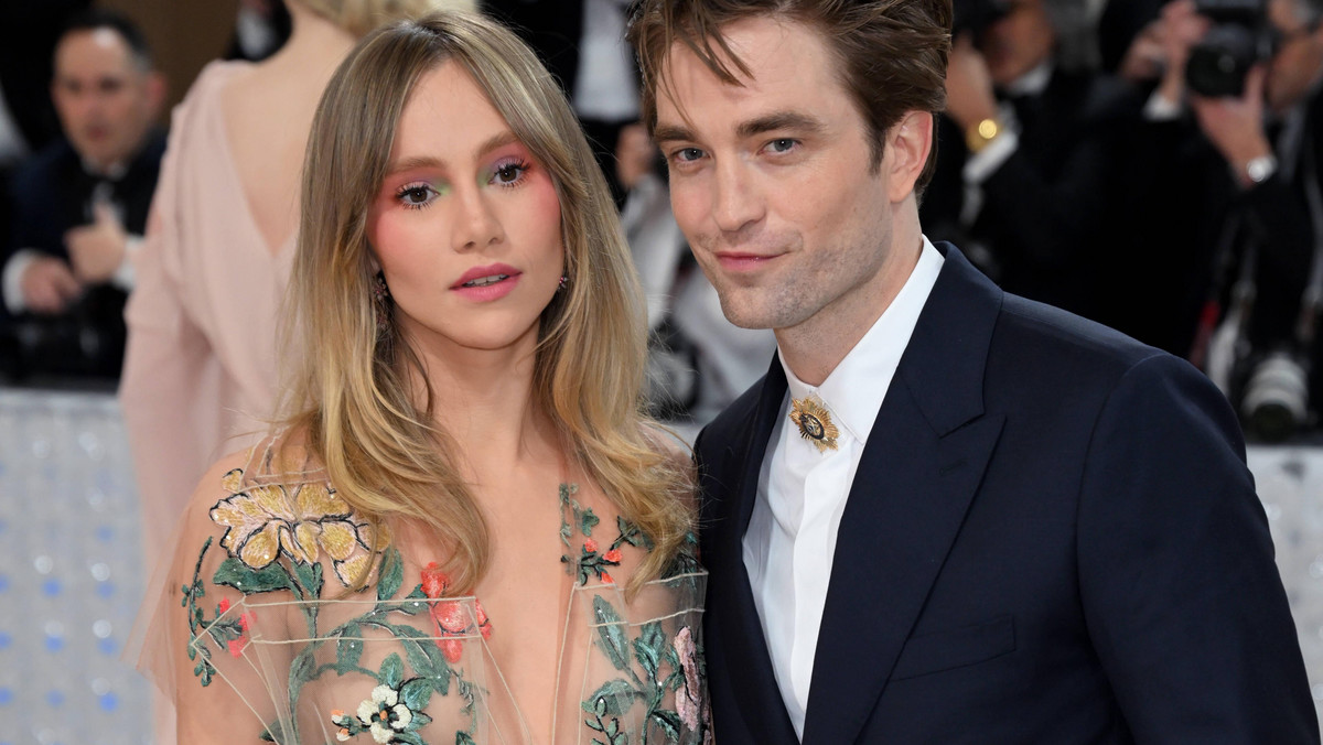 Suki Waterhouse i Robert Pattinson