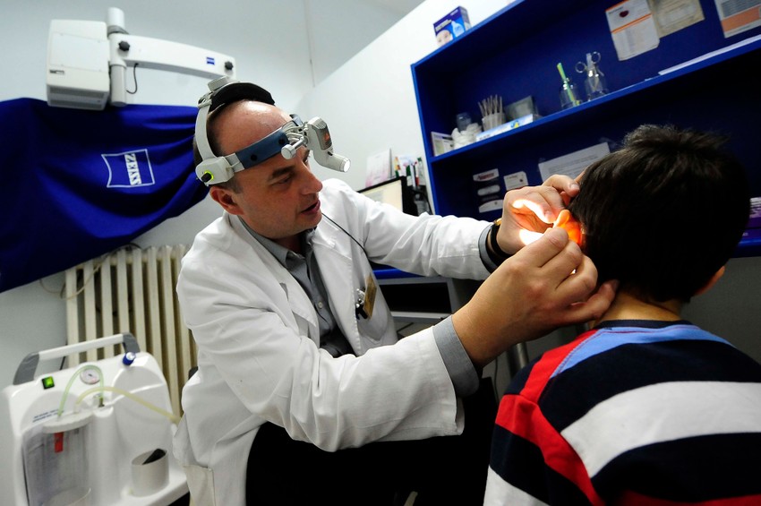 Muke i sa upalom ušiju