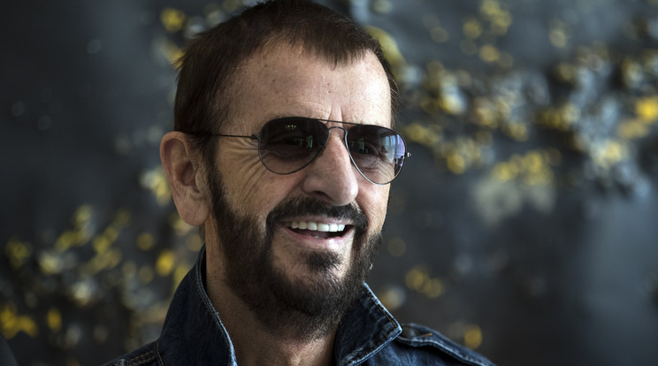Ringo Starr, a Beatles legendás dobosa 80 éves lett /Fotó: MTI/EPA/Etienne Laurent 