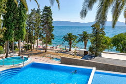 Zaplanuj urlop w Chorwacji. TOP 5 hoteli przy plaży w specjalnych cenach