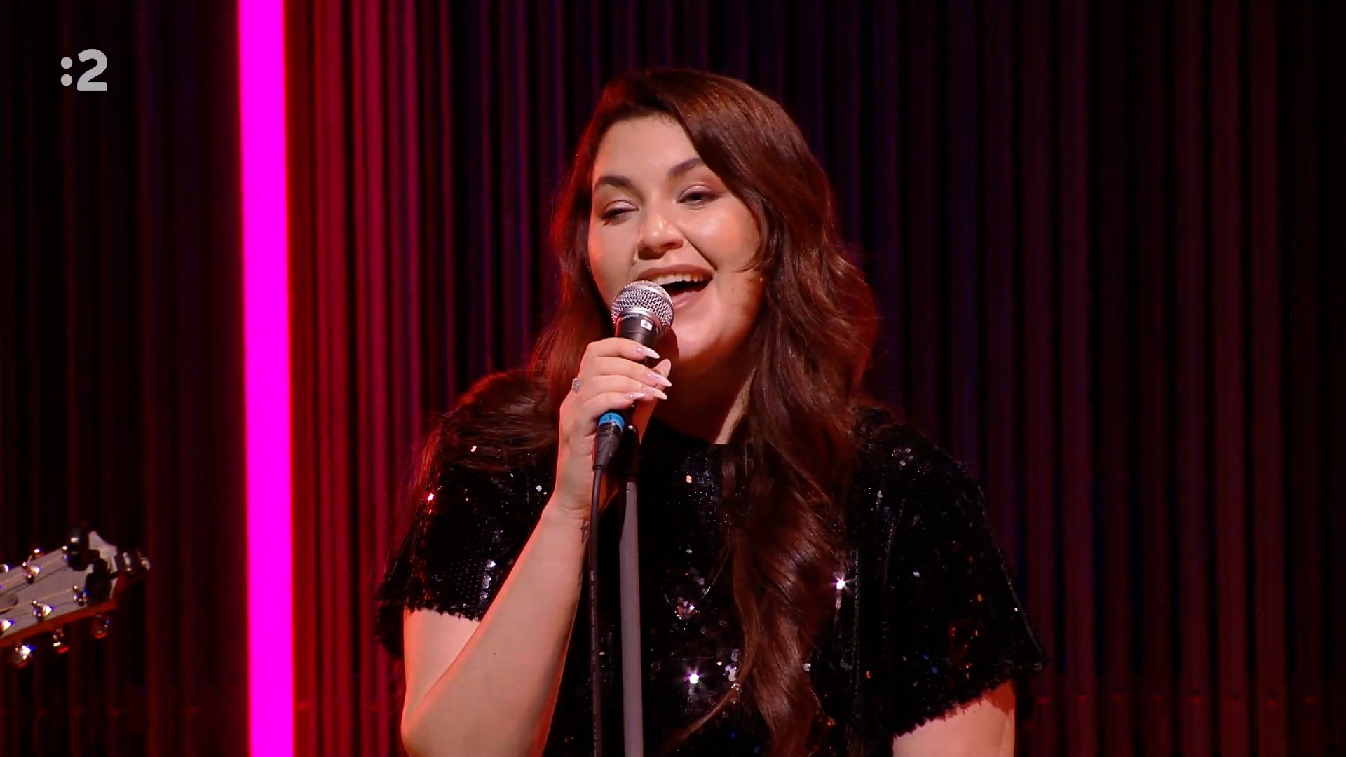 Celeste Buckingham v Trochu inak s Adelou.