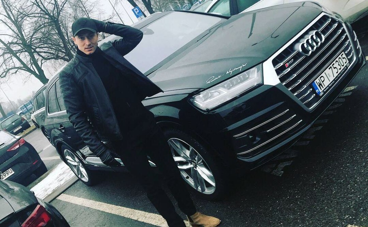 Robert Lewandowski z żoną i córką w Polsce na święta w Audi SQ7 [ZDJĘCIA]