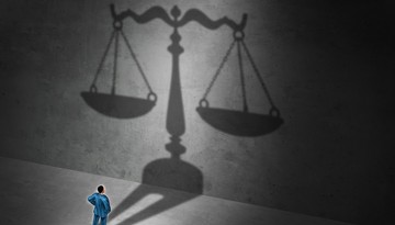 Wyrok za pomówienie Romana Giertycha sprzeczny ze standardami EKPCz