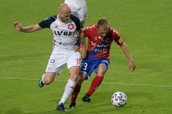 Raków niemal pewny utrzymania. Wisła wciąż musi oglądać się za siebie [WYNIKI i TABELA]