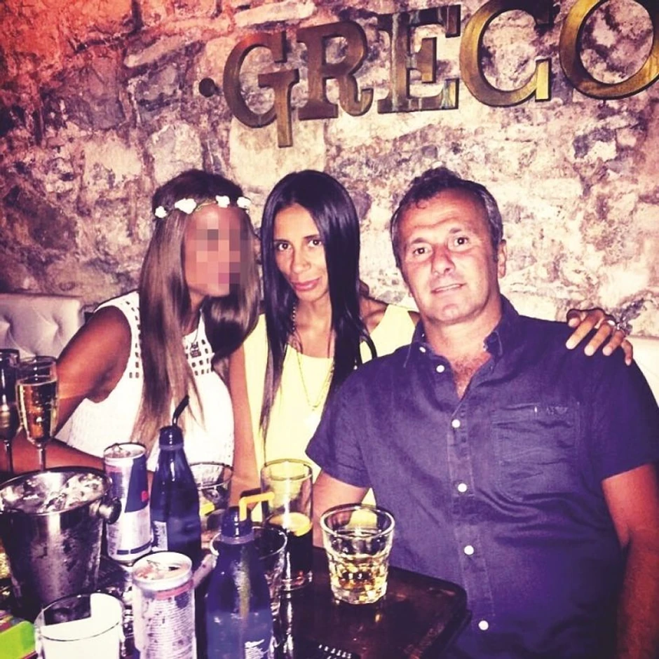 Dejan Savićević pored svoje devojke Jelene Babić