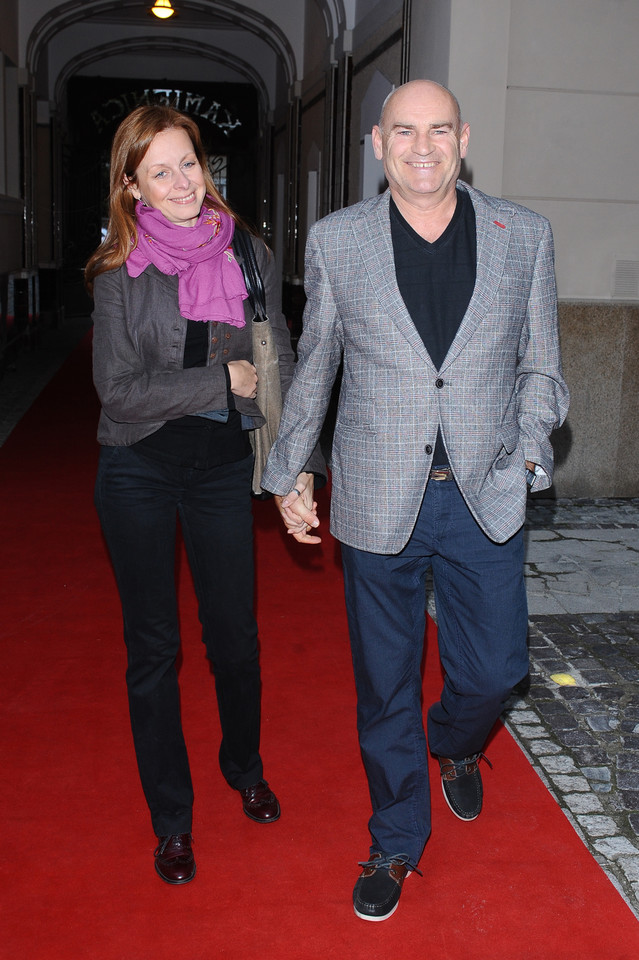 Waldemar Obłoza z żoną na premierze "Się kochamy"