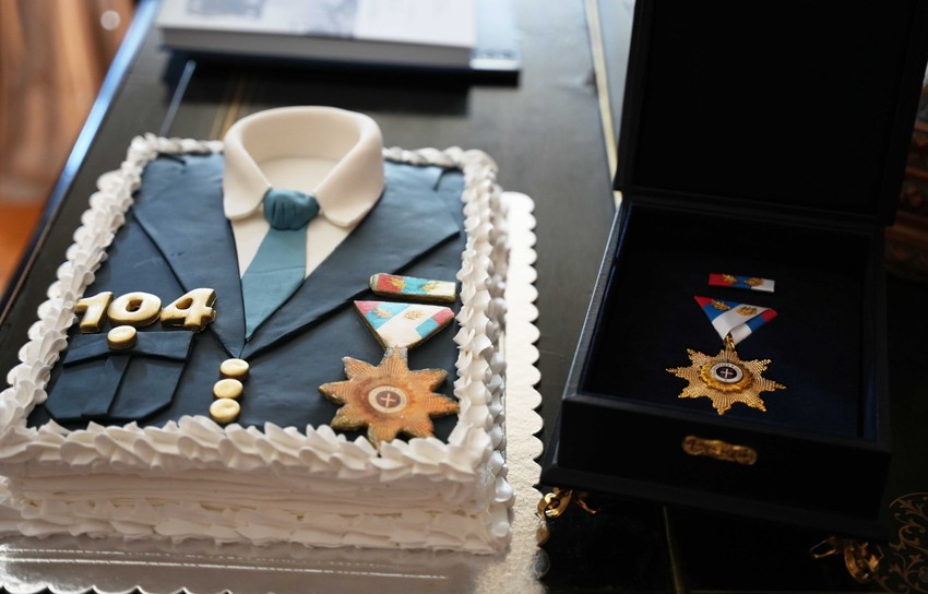 Ivica Dačić posetio nekadašnjeg ministra unutrašnjih poslova i veterana Drugog svetskog rata Milisava Misu Lukića