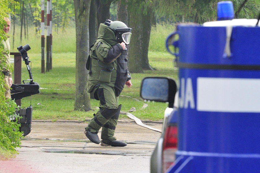 Bomba pod samochodem nauczycielki