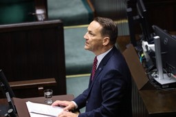 radosław sikorski wygłasza expose w sejmie. "wielkie przewroty dokonuj