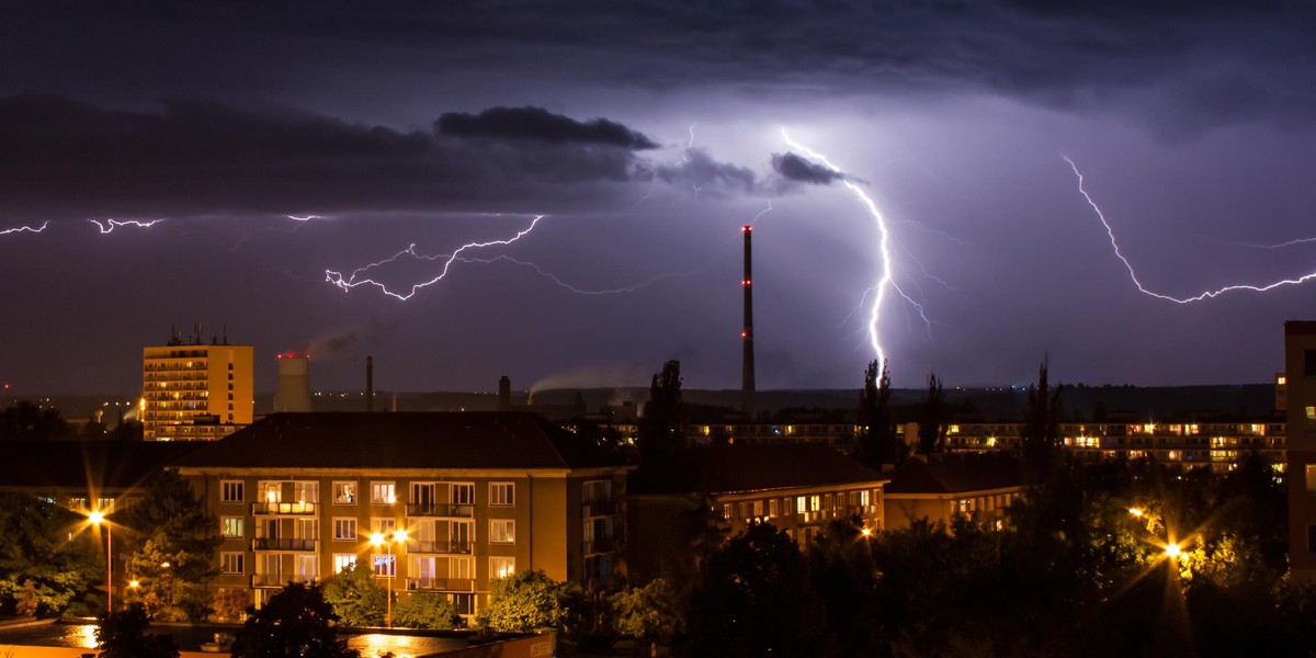 Uwaga na burze! IMGW wydało ostrzeżenia 