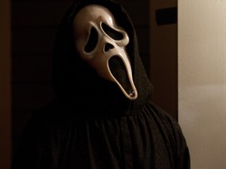 Wes Craven znów pokrzyczy