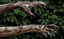 Zombi z koronawirusem. Jak wyobrażamy sobie epidemię chorób zakaźnych