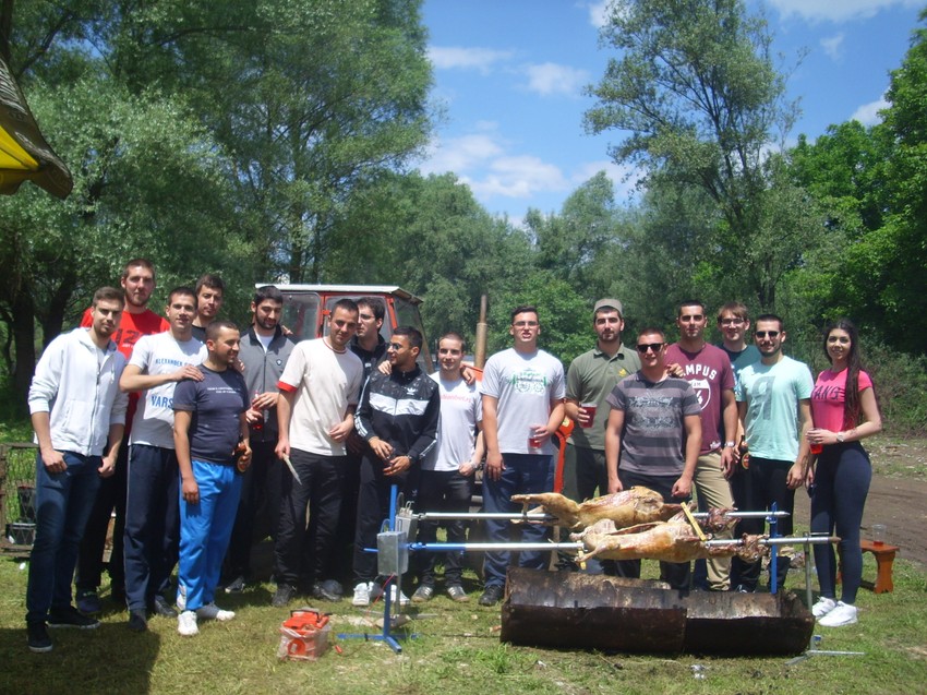 Ekipa drugara Nemanje Davidovića i Milana Denčića