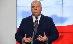 Sasin wzywa Schetynę do zaprzestania "kampanii fake newsów". Grabiec: Ten apel powinien skierować do Kurskiego i TVP